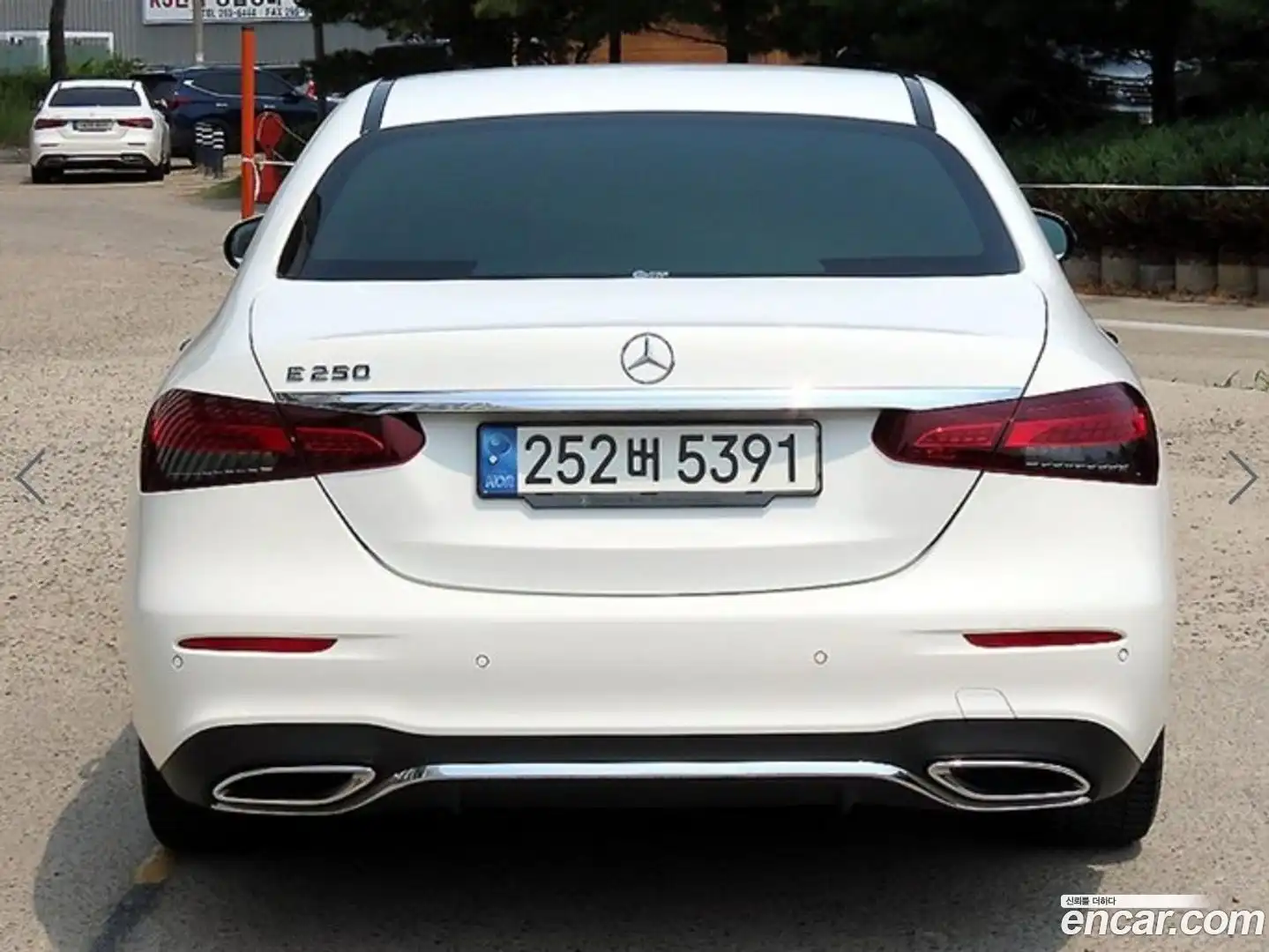 E-Class Mercedes-Benz 2022.9-OUTER-004