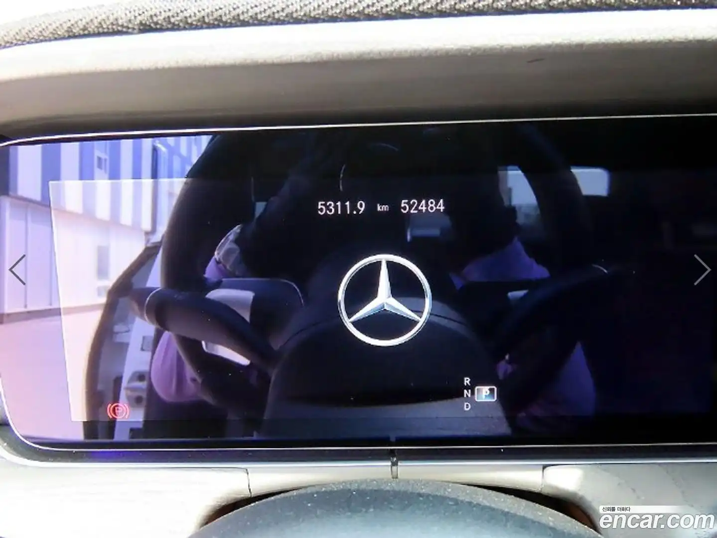 E-Class Mercedes-Benz 2022.9-INNER-009