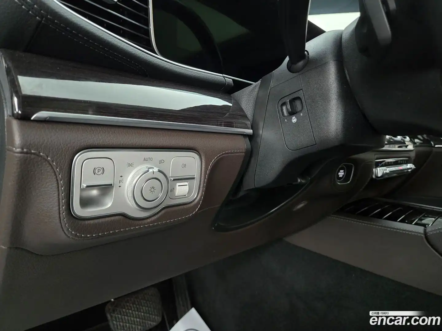 GLE-Class Mercedes-Benz 2022.4-OPTION-019