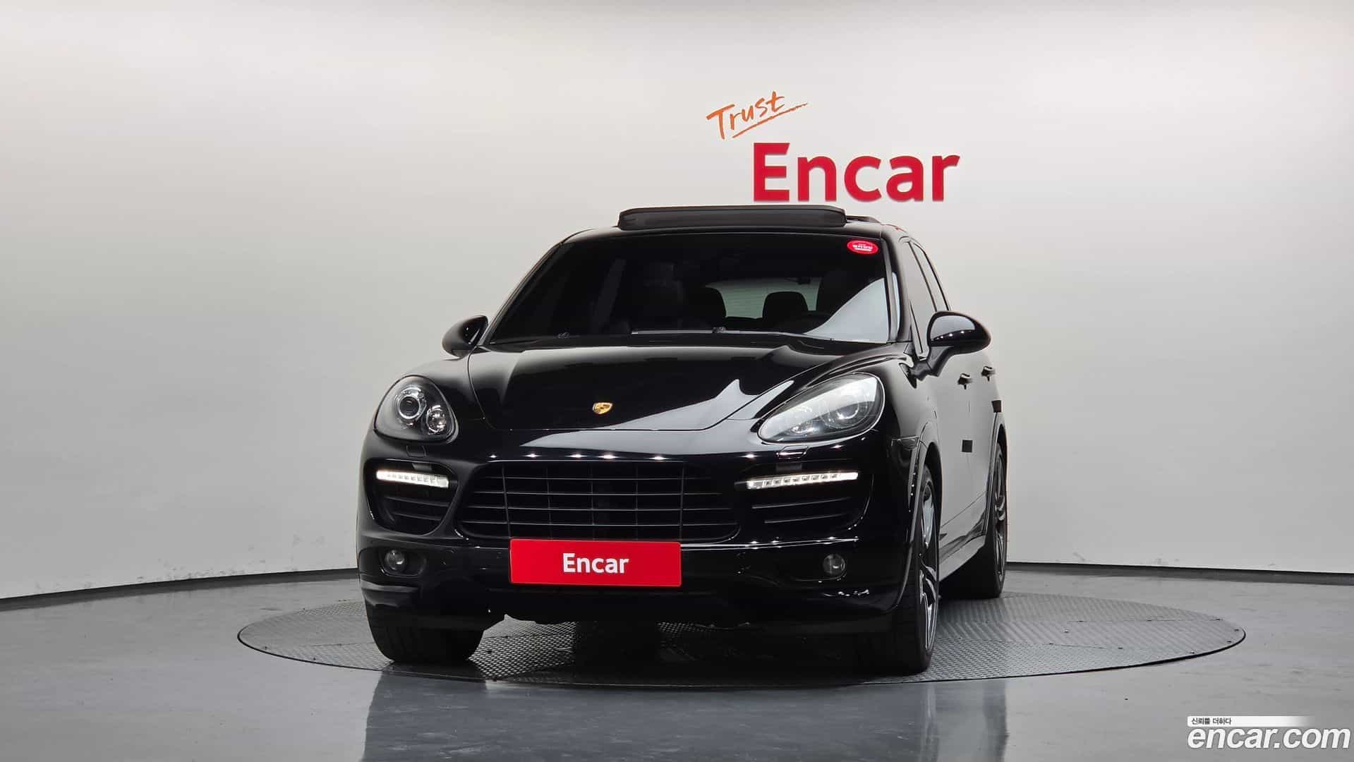 Cayenne Porsche 2013.8-OUTER-003