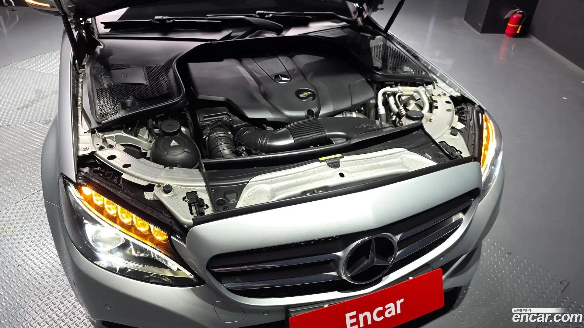 C-Class Mercedes-Benz 2018.4-OUTER-006
