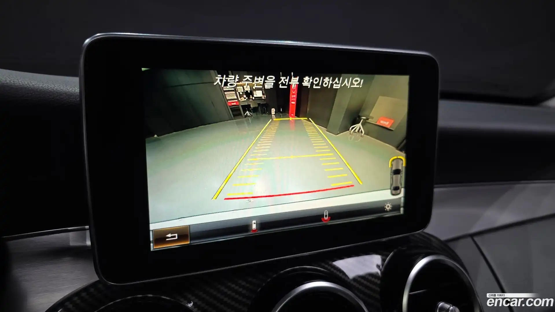 C-Class Mercedes-Benz 2018.4-OPTION-019