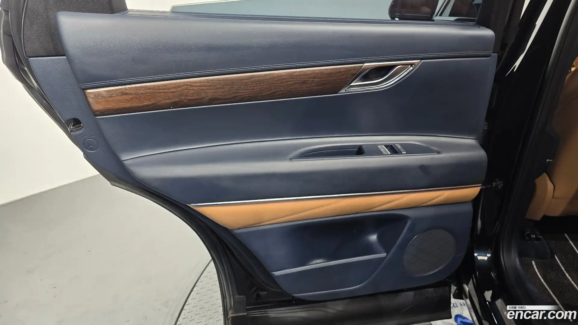 GV80 Genesis 2020.2-INNER-035