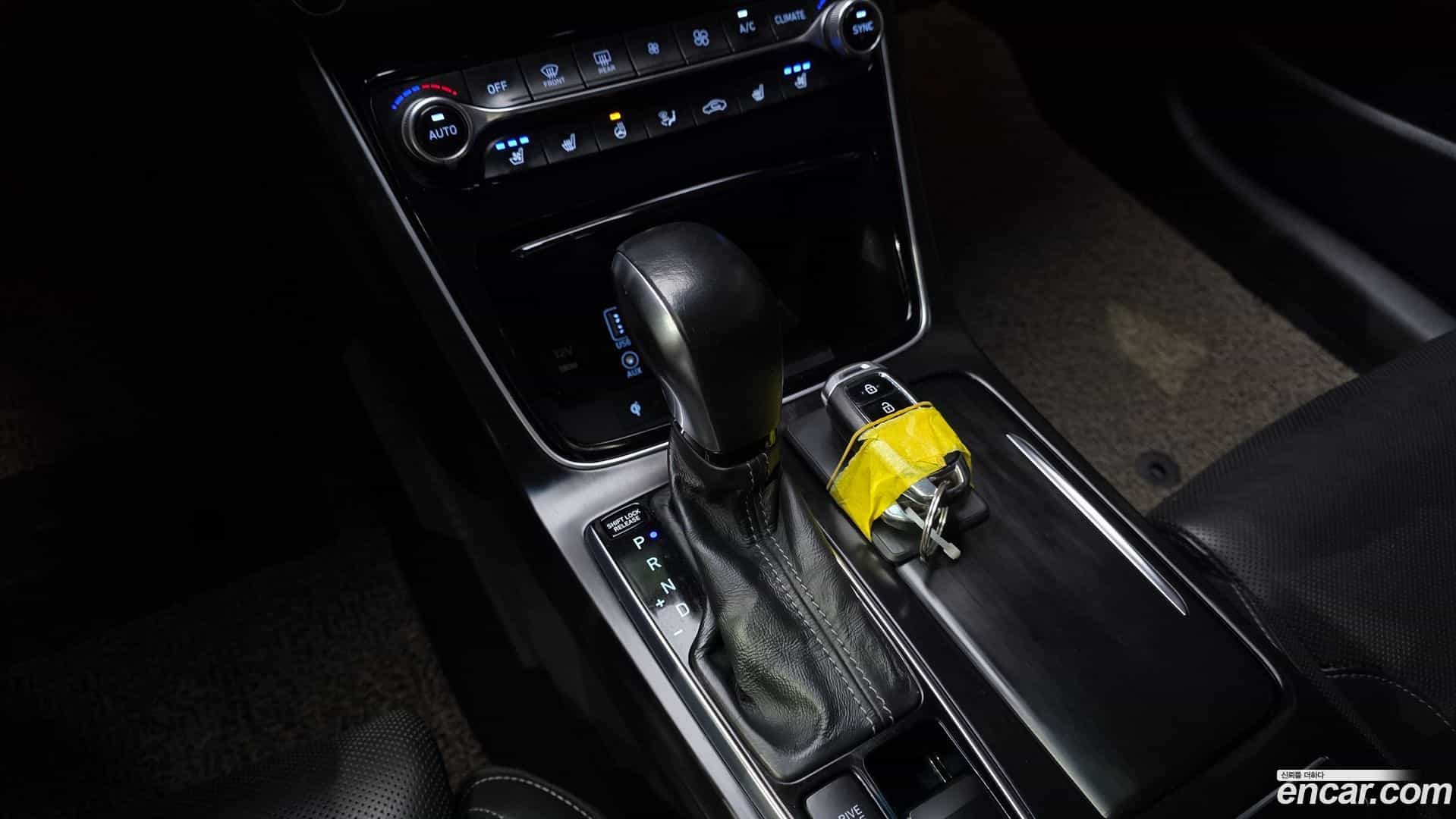 Grandeur Hyundai 2019.4-INNER-009
