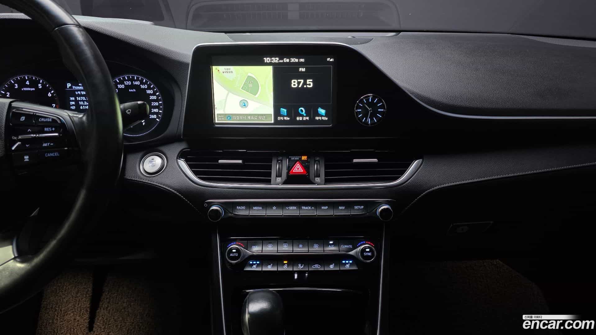 Grandeur Hyundai 2019.4-OPTION-018