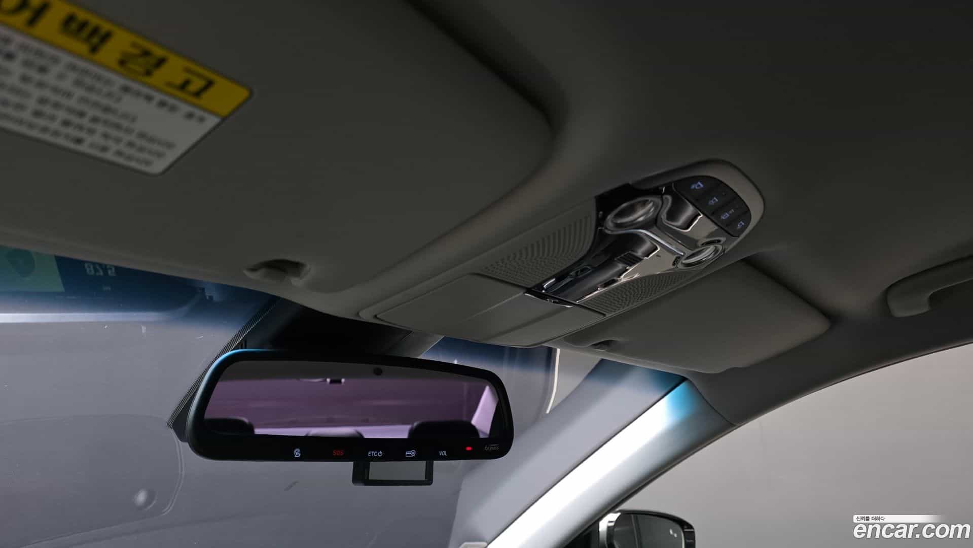 Grandeur Hyundai 2019.4-OPTION-044