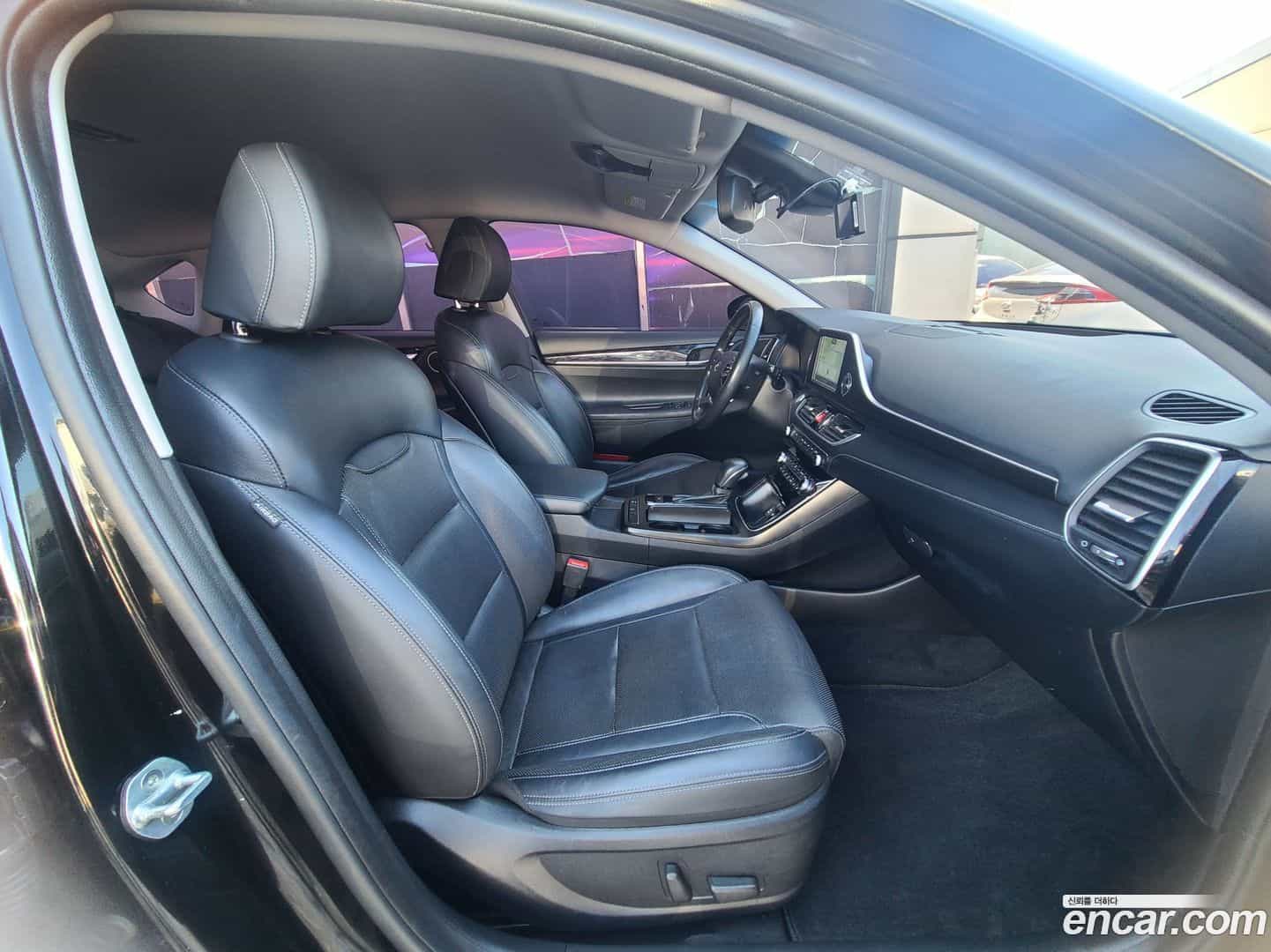 Grandeur Hyundai 2019.4-OPTION-015