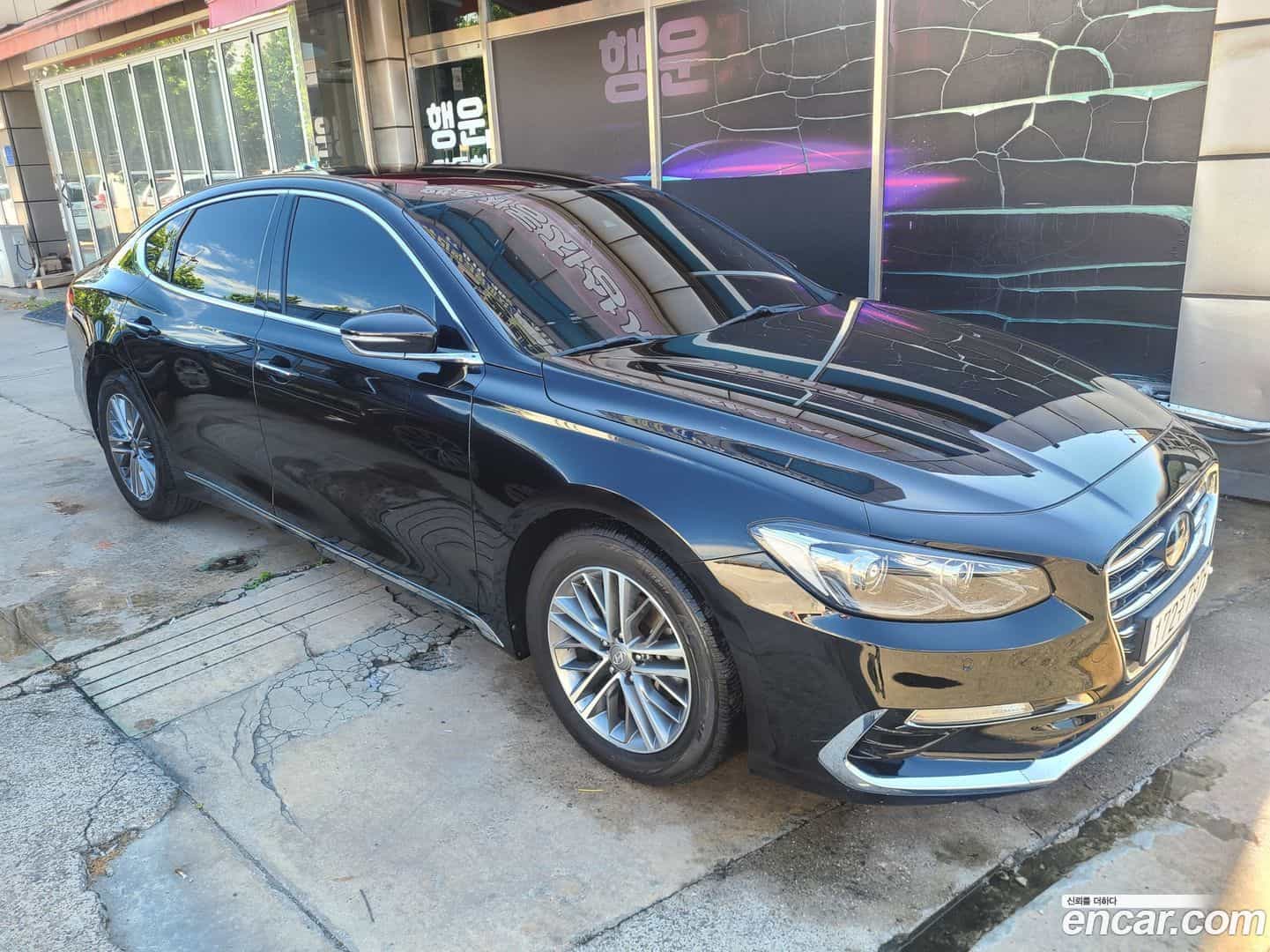 Grandeur Hyundai 2019.4-OPTION-021