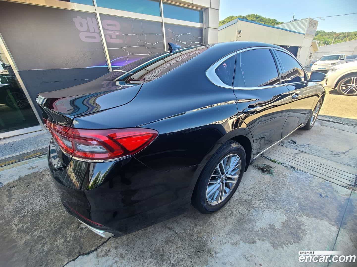 Grandeur Hyundai 2019.4-OPTION-022