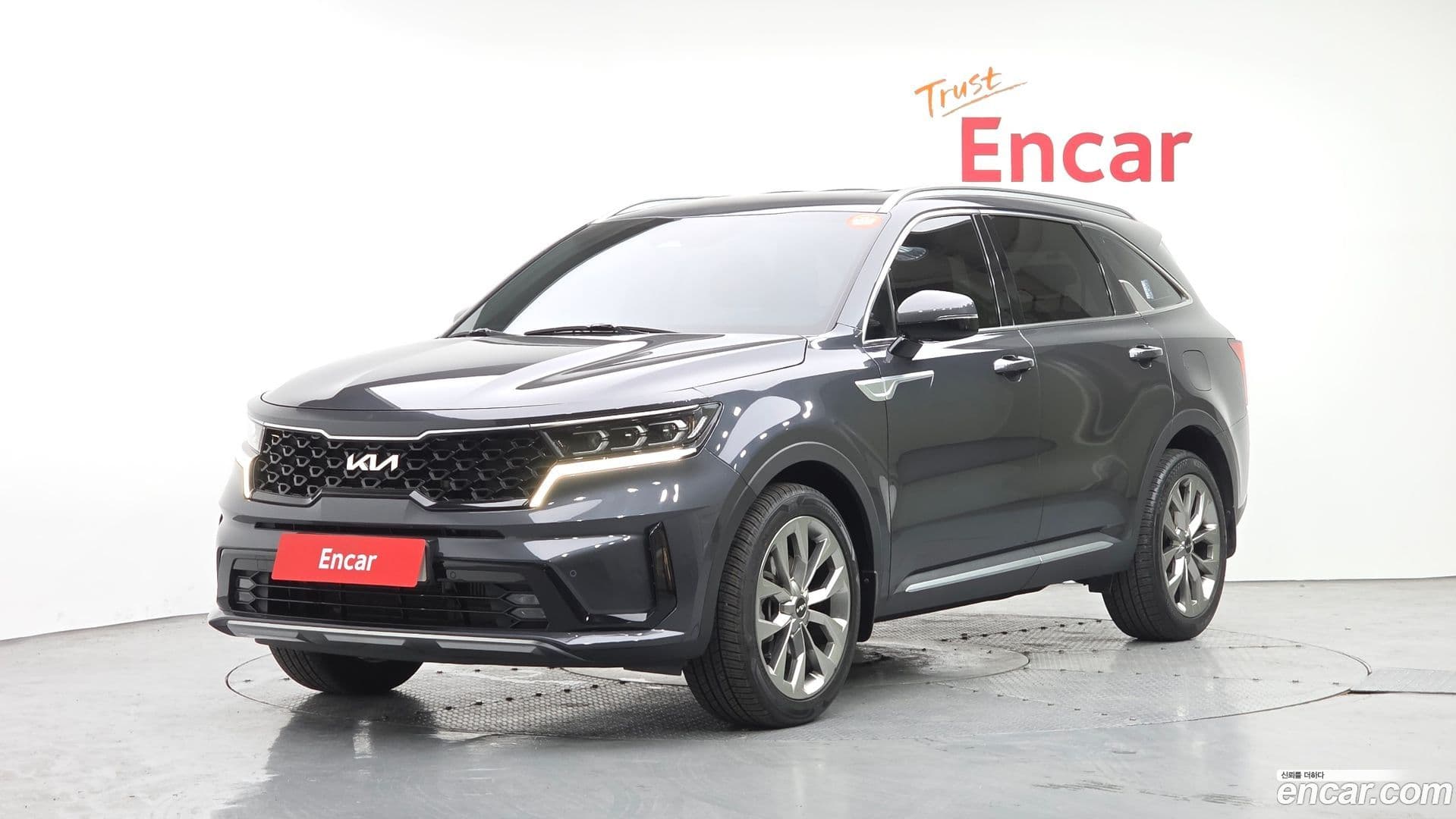 Main__Slider__Photo:Sorento Kia 2022.0-0