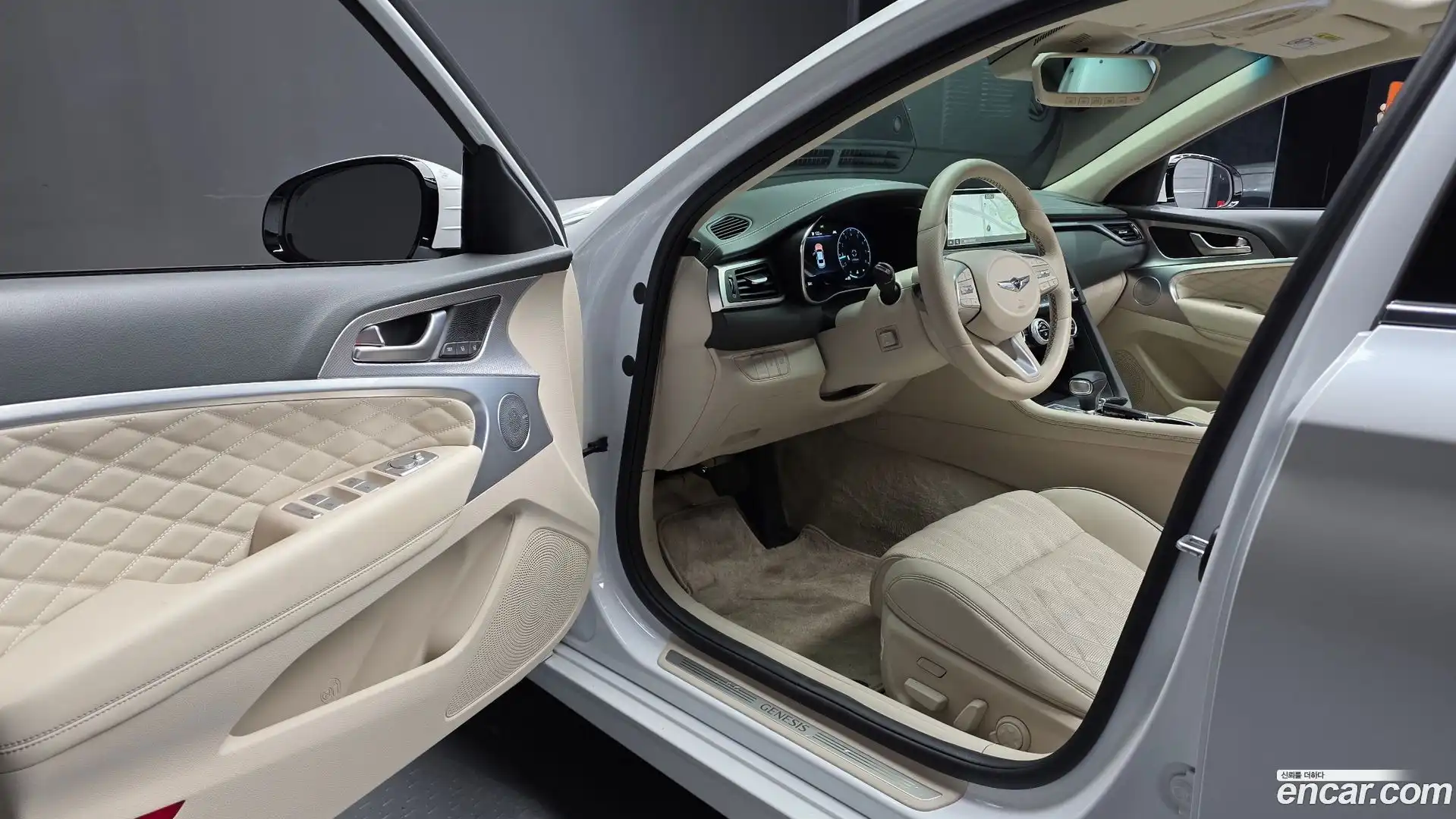 G70 Genesis 2022.5-INNER-010