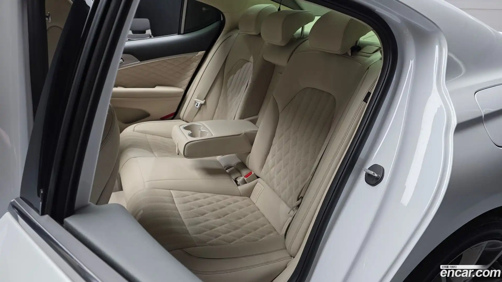 G70 Genesis 2022.5-OPTION-016
