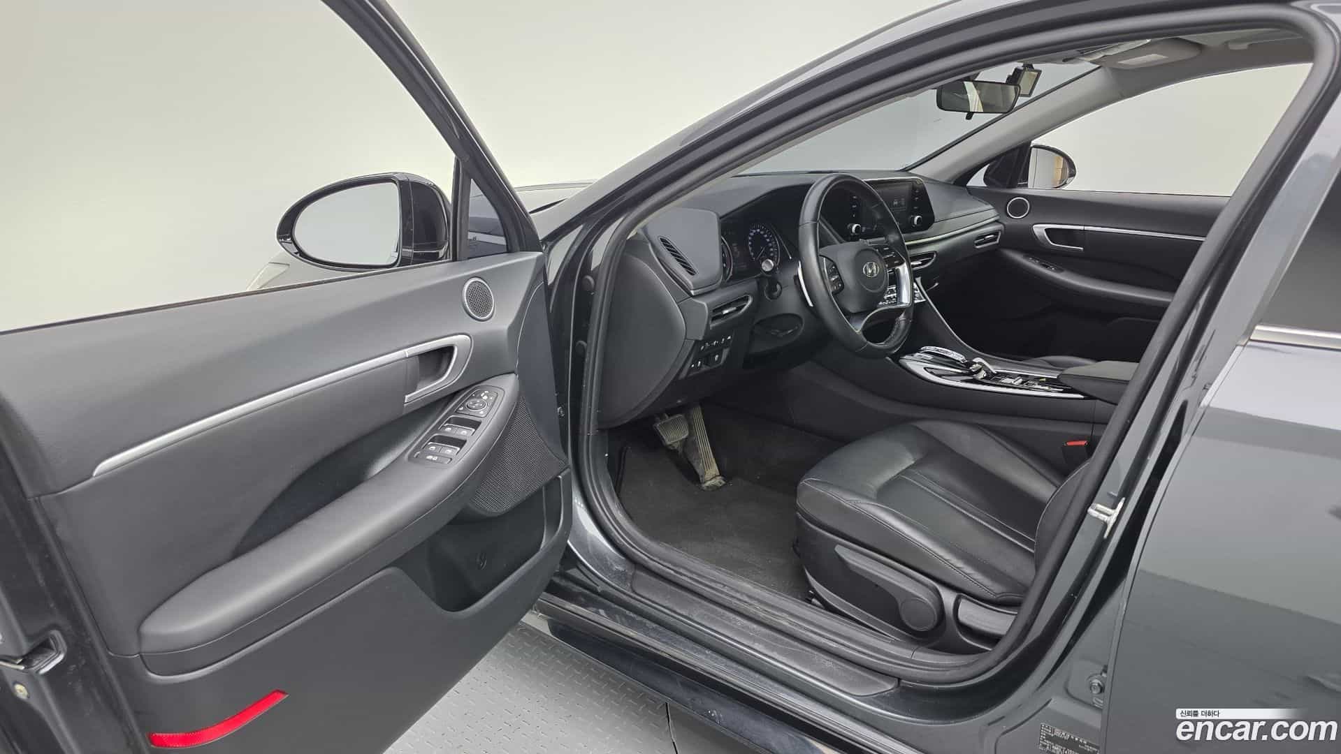 Sonata Hyundai 2022.6-INNER-010