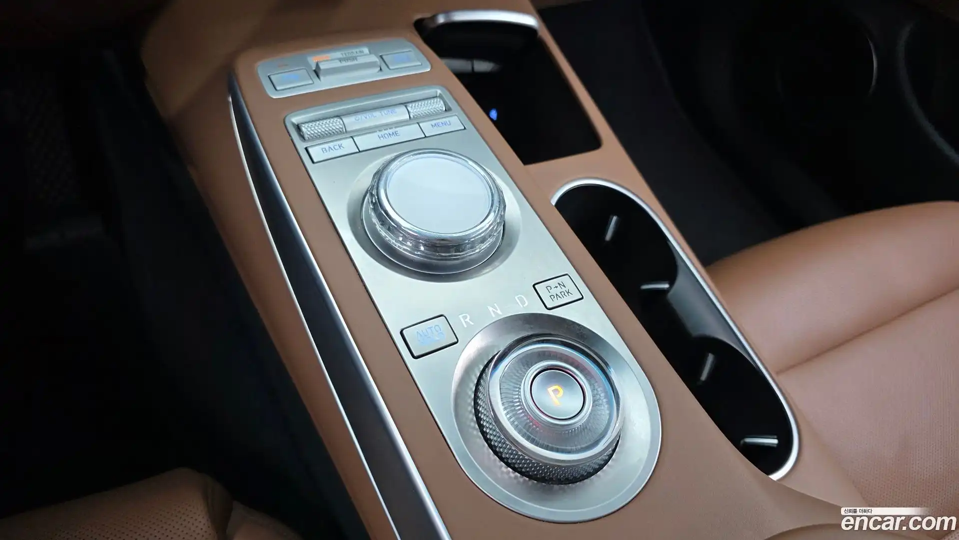 GV70 Genesis 2022.4-INNER-009