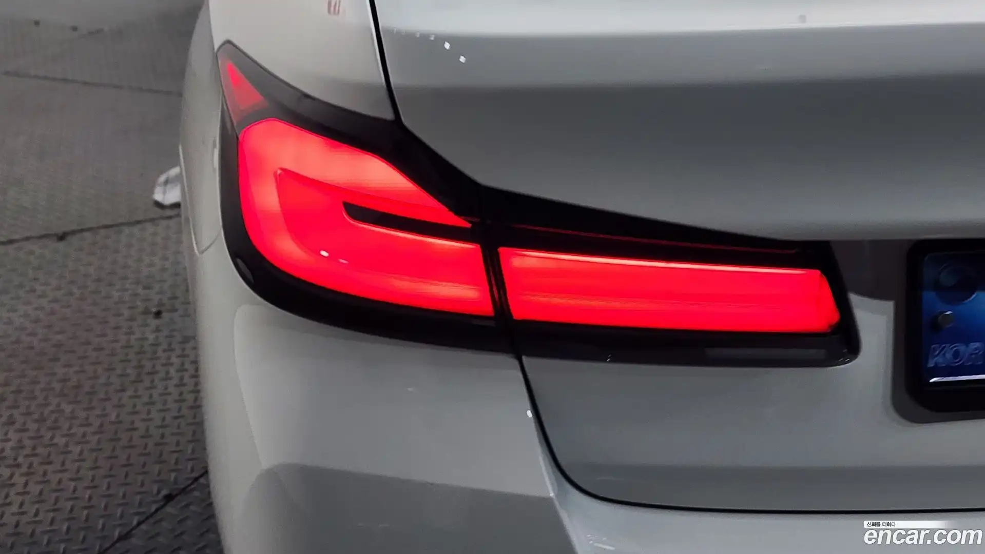 5-Series BMW 2021.4-OUTER-033