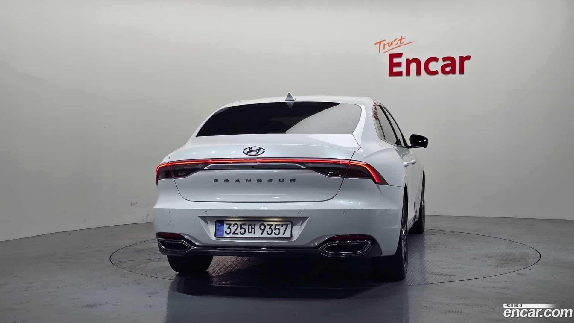 Grandeur Hyundai 2022.5-OUTER-004