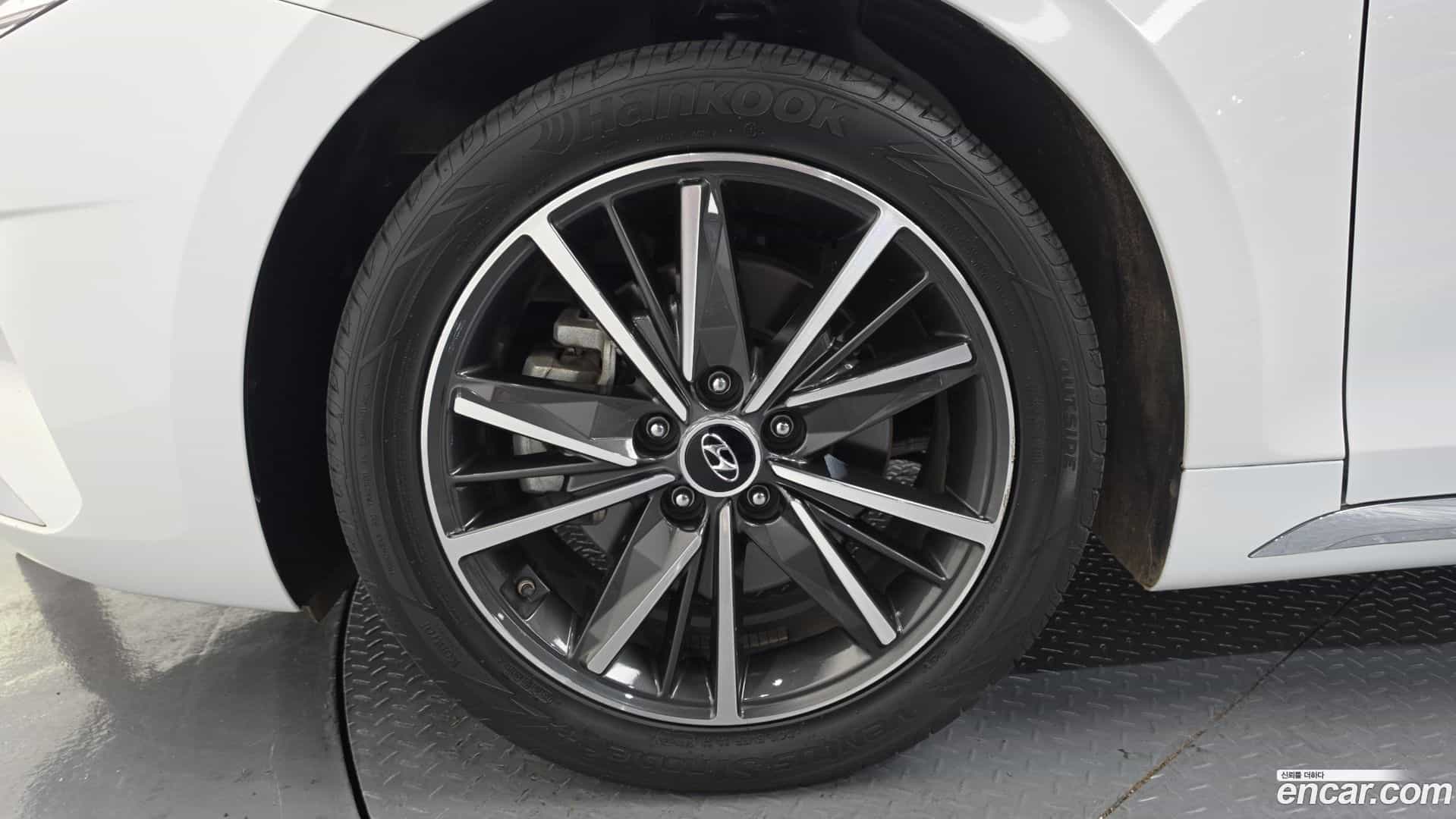 Grandeur Hyundai 2022.5-OUTER-005
