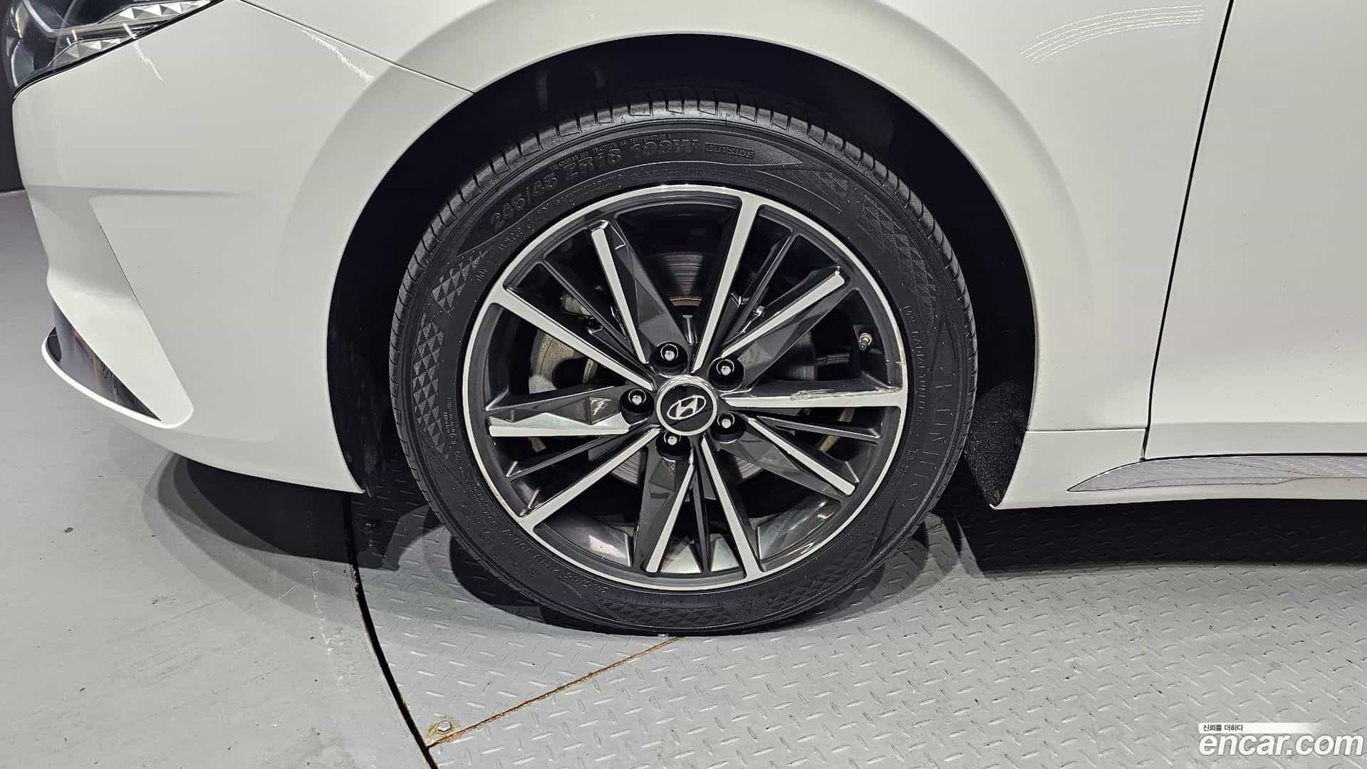 Grandeur Hyundai 2020.3-OUTER-005