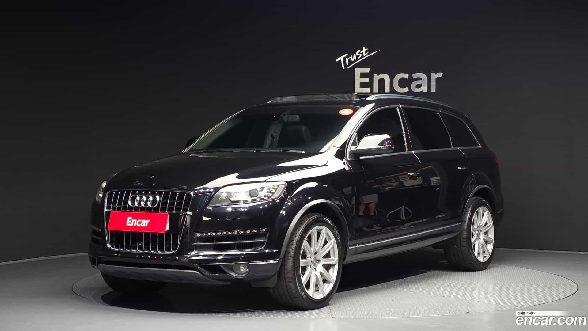 Q7 Audi 2014.11-OUTER-001