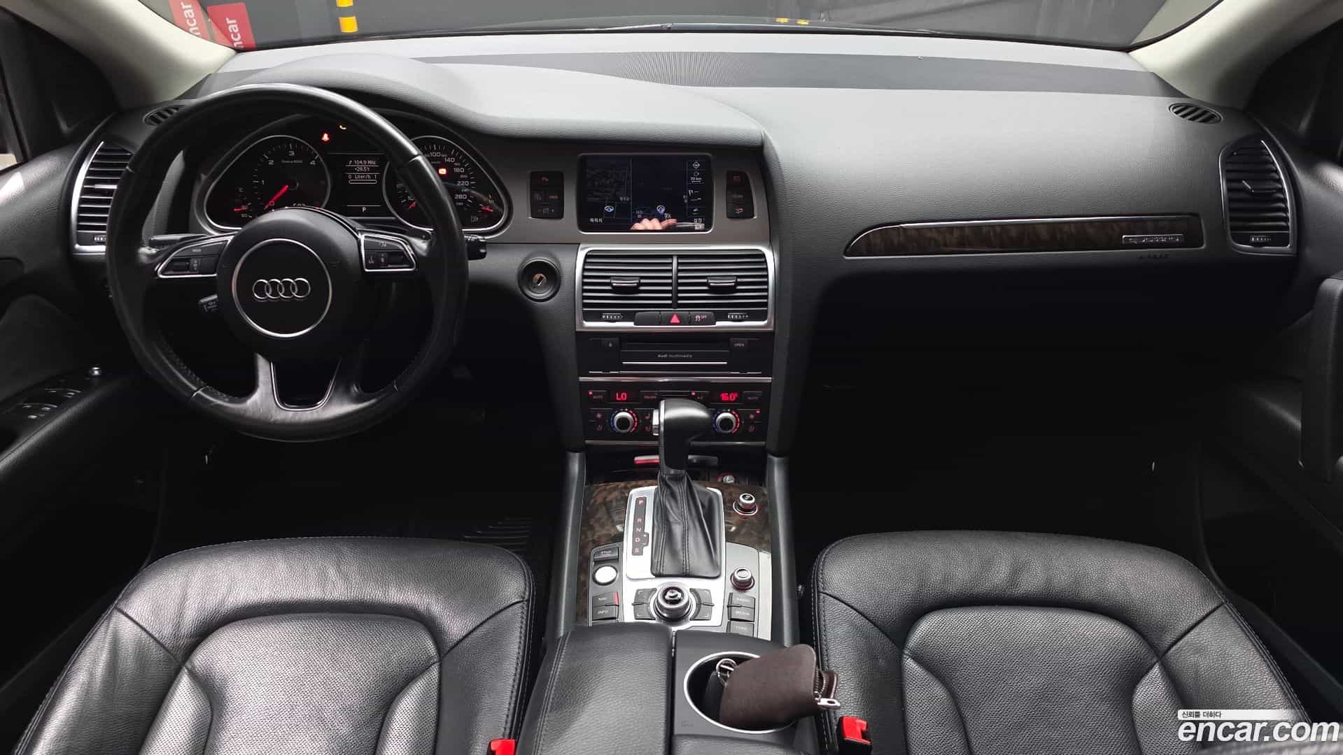 Q7 Audi 2014.11-INNER-007