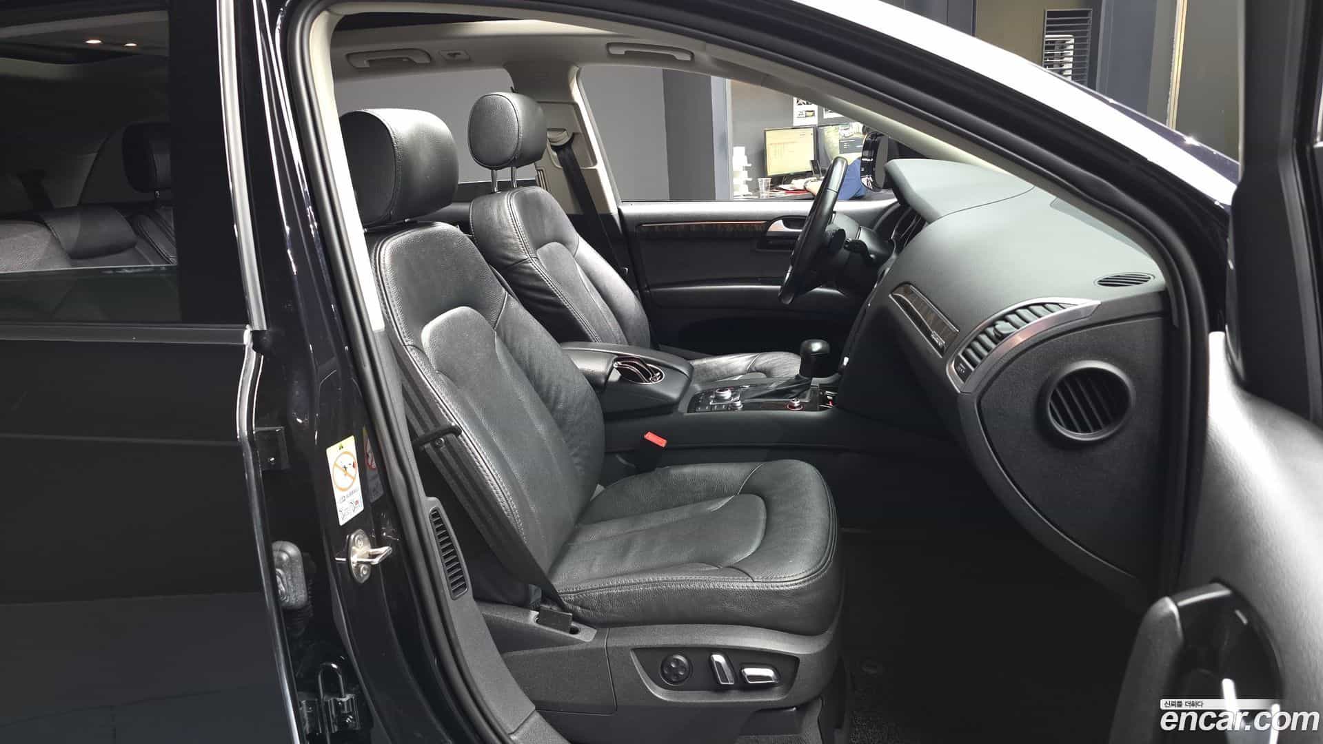Q7 Audi 2014.11-OPTION-015