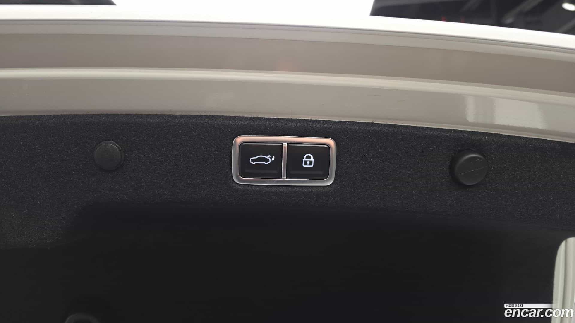 Grandeur Hyundai 2024.4-OPTION-024