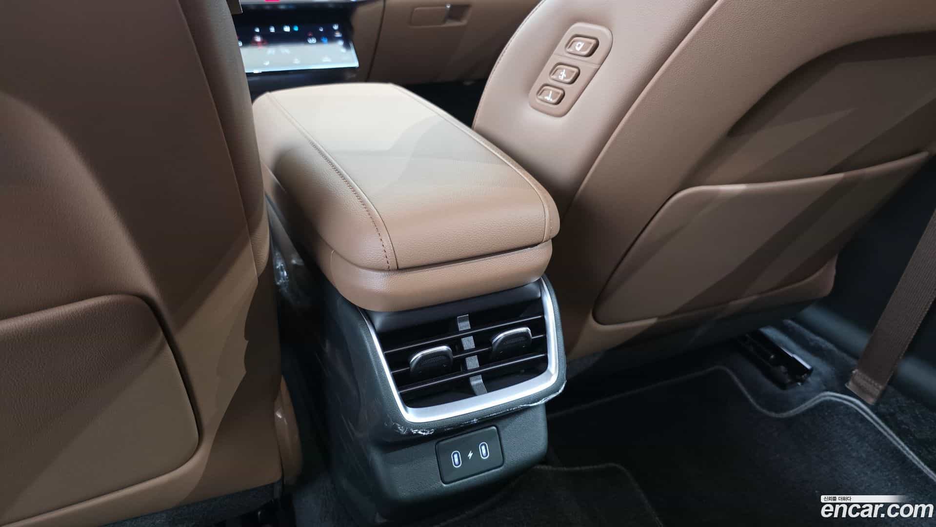 Grandeur Hyundai 2024.4-OPTION-046