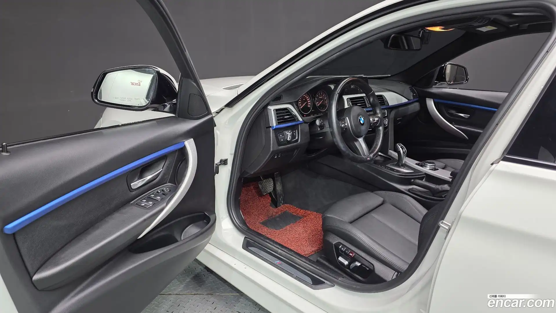3-Series BMW 2018.3-INNER-010