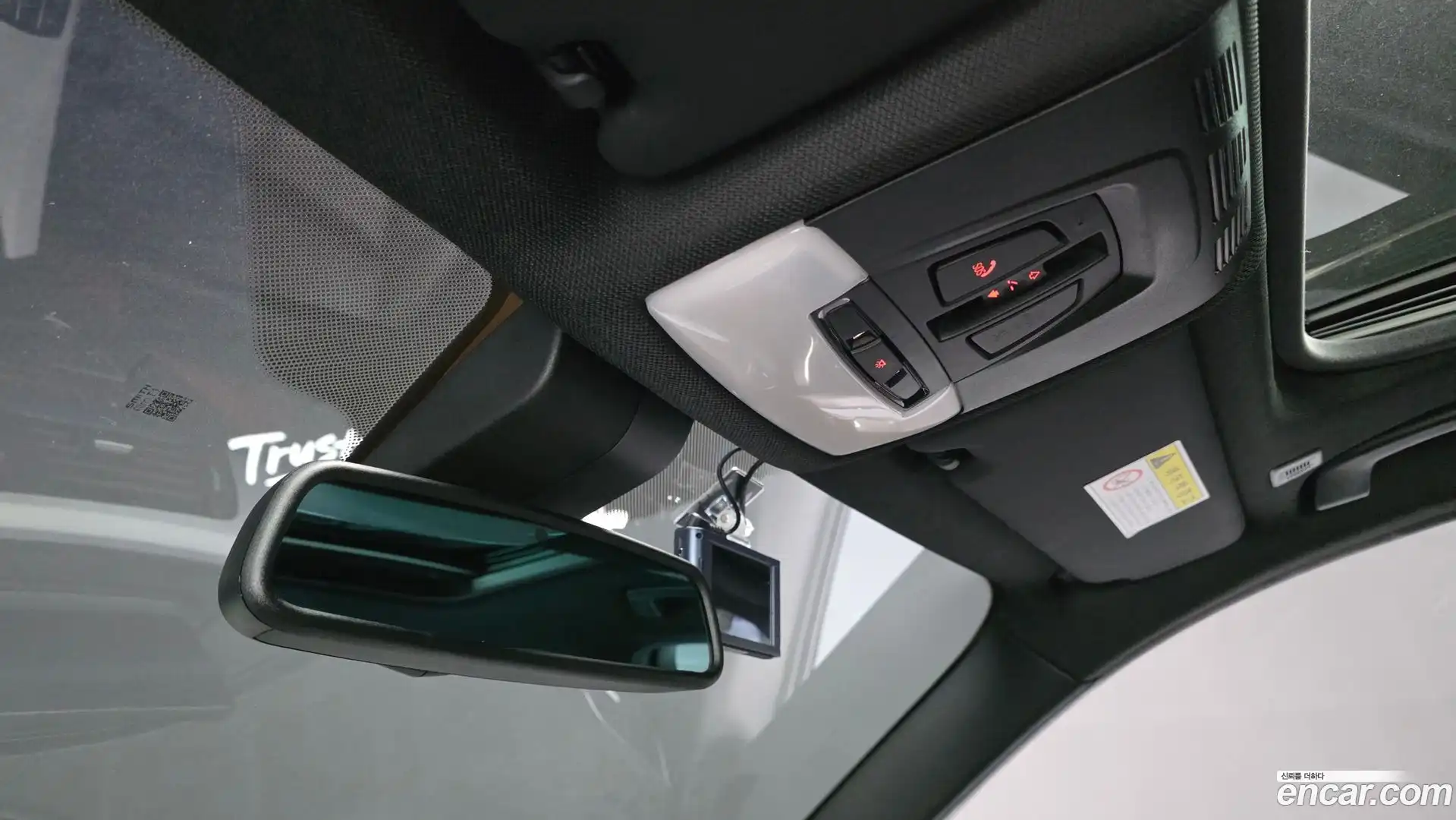 3-Series BMW 2018.3-OPTION-022