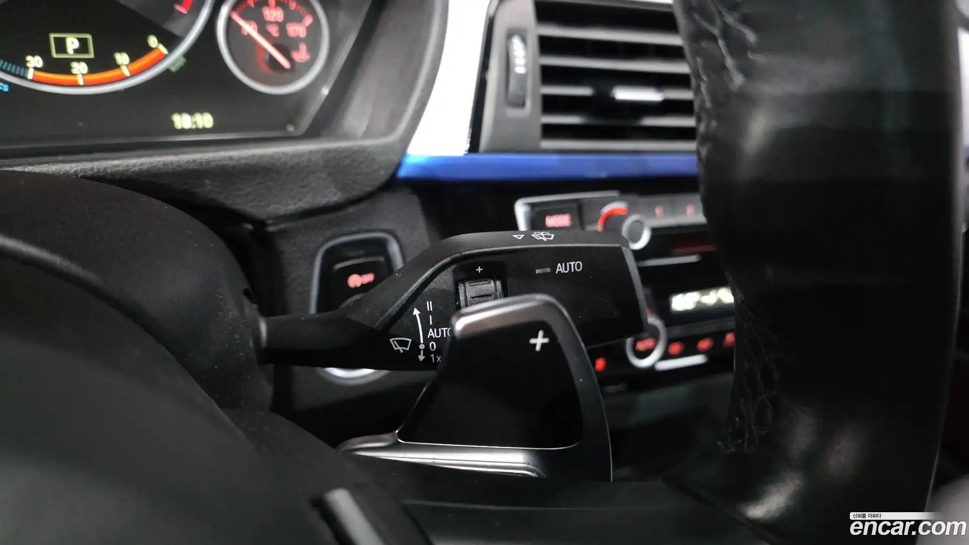 3-Series BMW 2018.3-OPTION-024