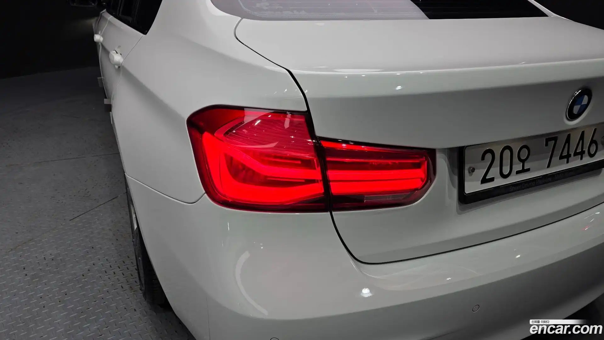 3-Series BMW 2018.3-OUTER-033