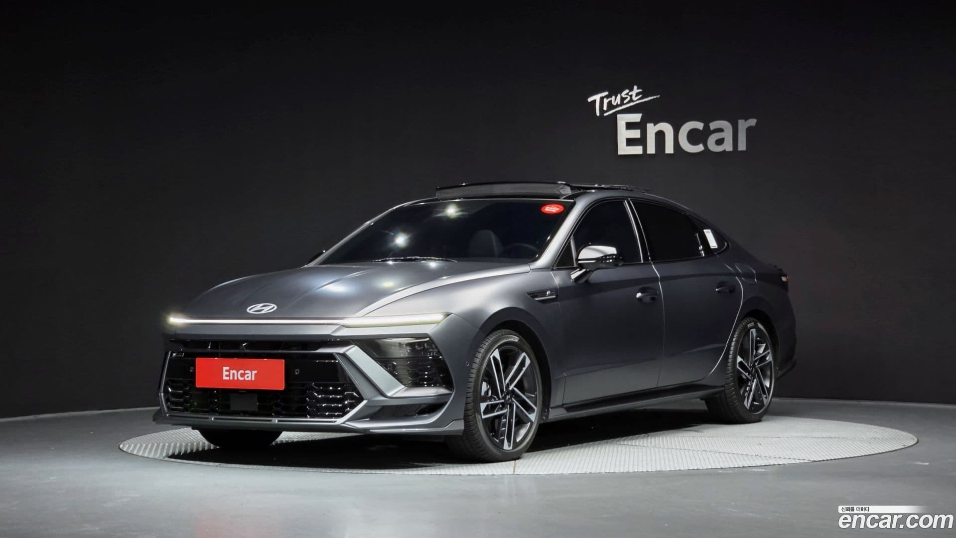 Main__Slider__Photo:Sonata Hyundai 2025.8-0