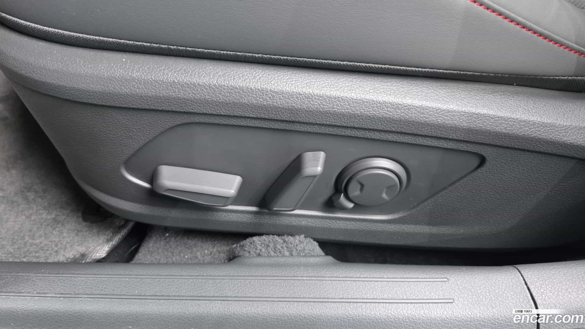 Sonata Hyundai 2025.8-OPTION-044