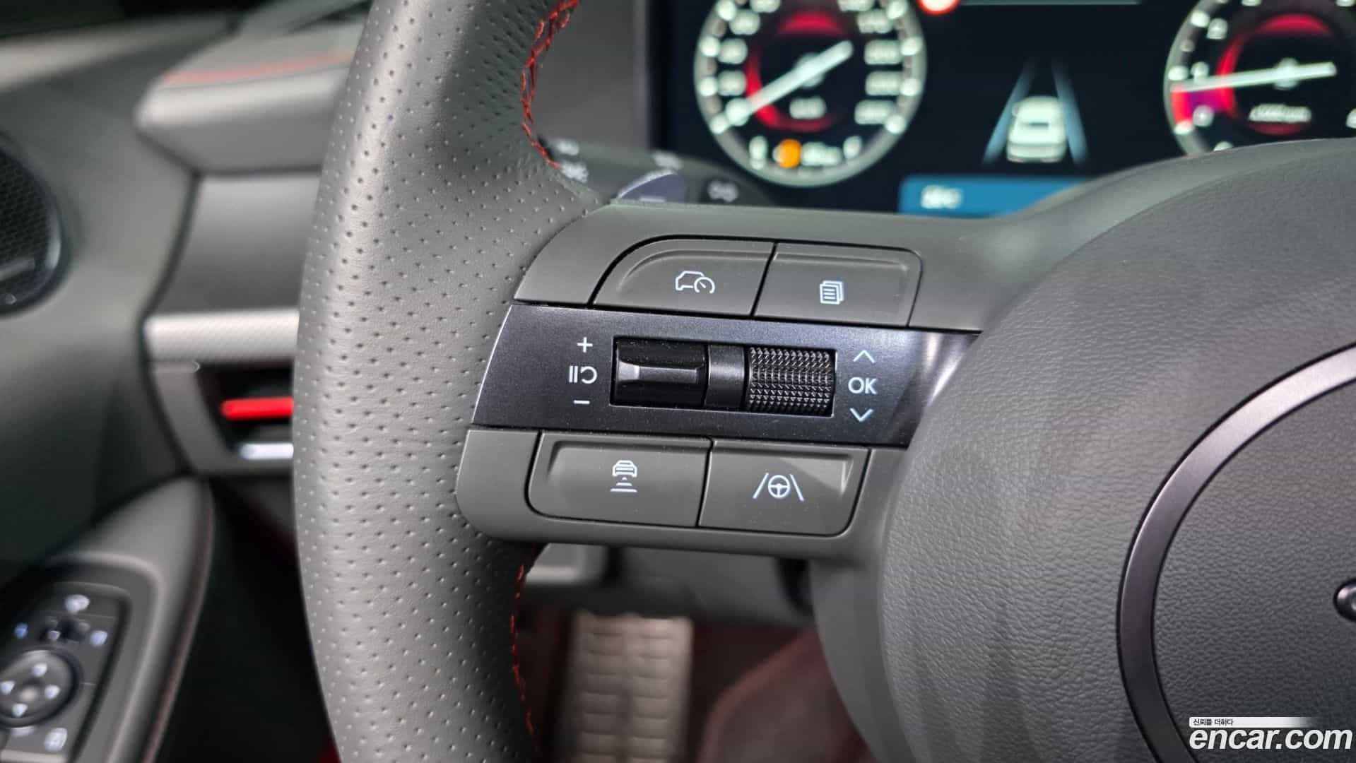 Sonata Hyundai 2025.8-OPTION-046