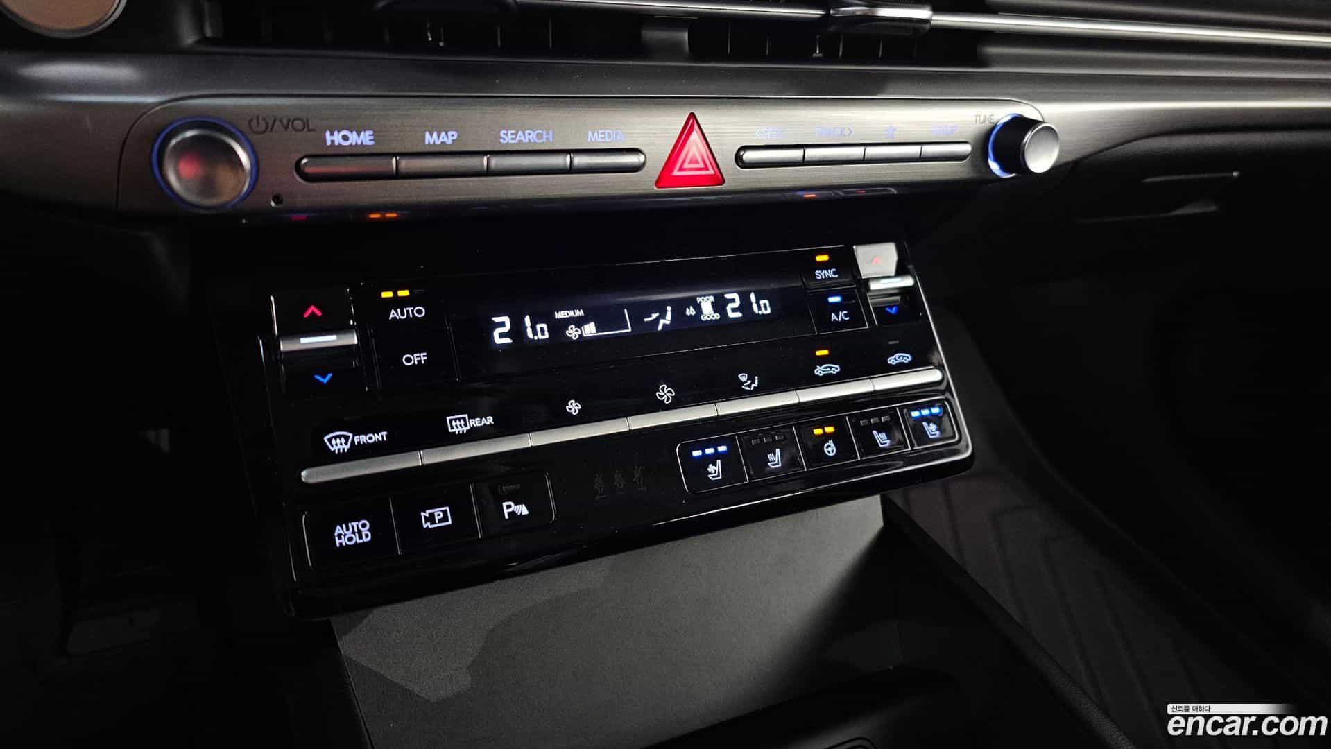 Grandeur Hyundai 2025.9-OPTION-040