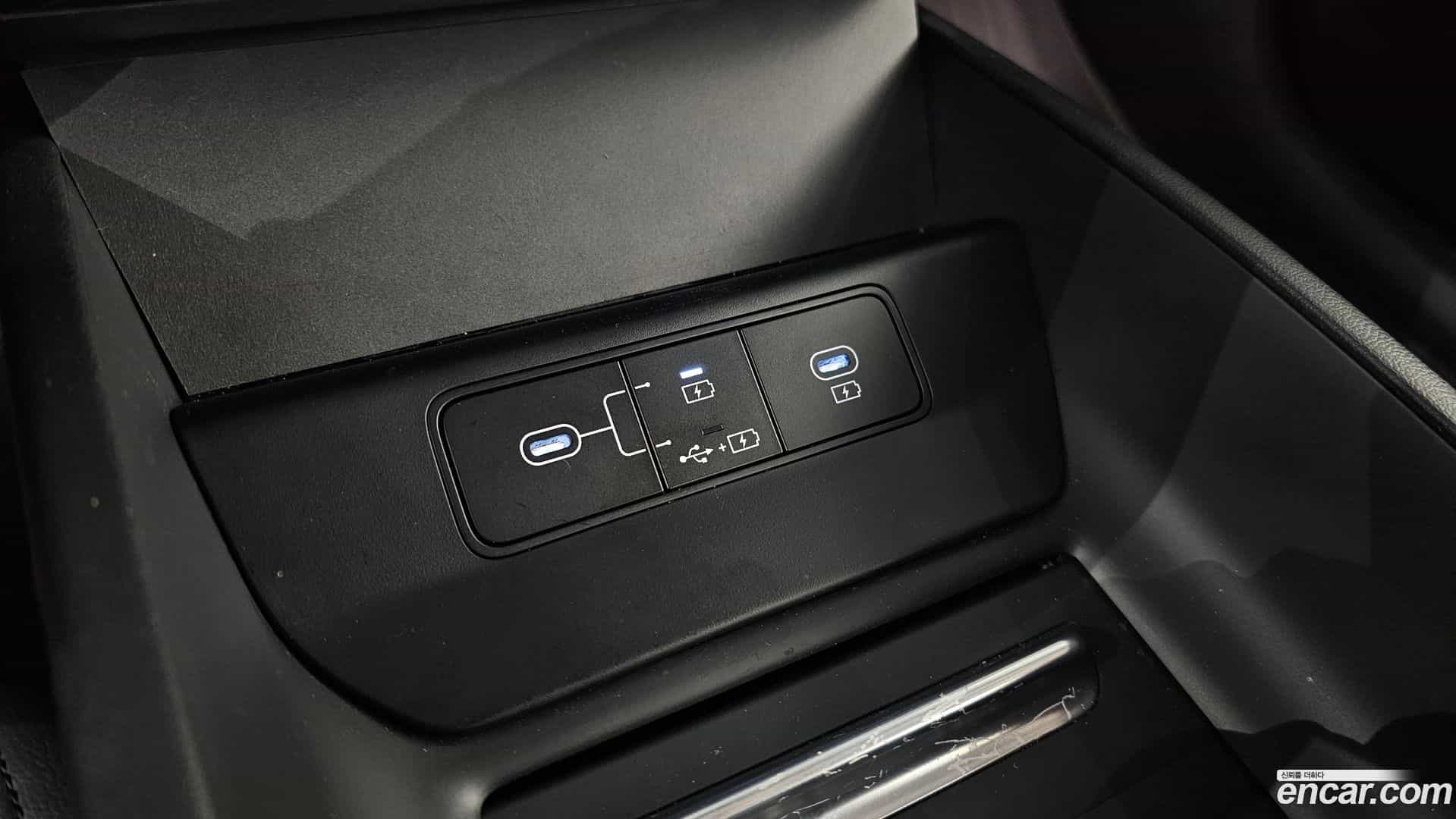 Grandeur Hyundai 2025.9-OPTION-042