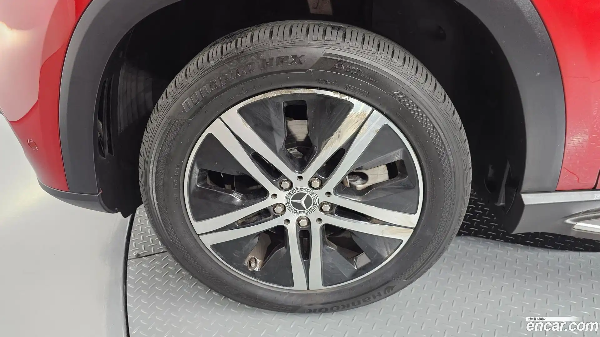 GLE-Class Mercedes-Benz 2019.8-OUTER-005