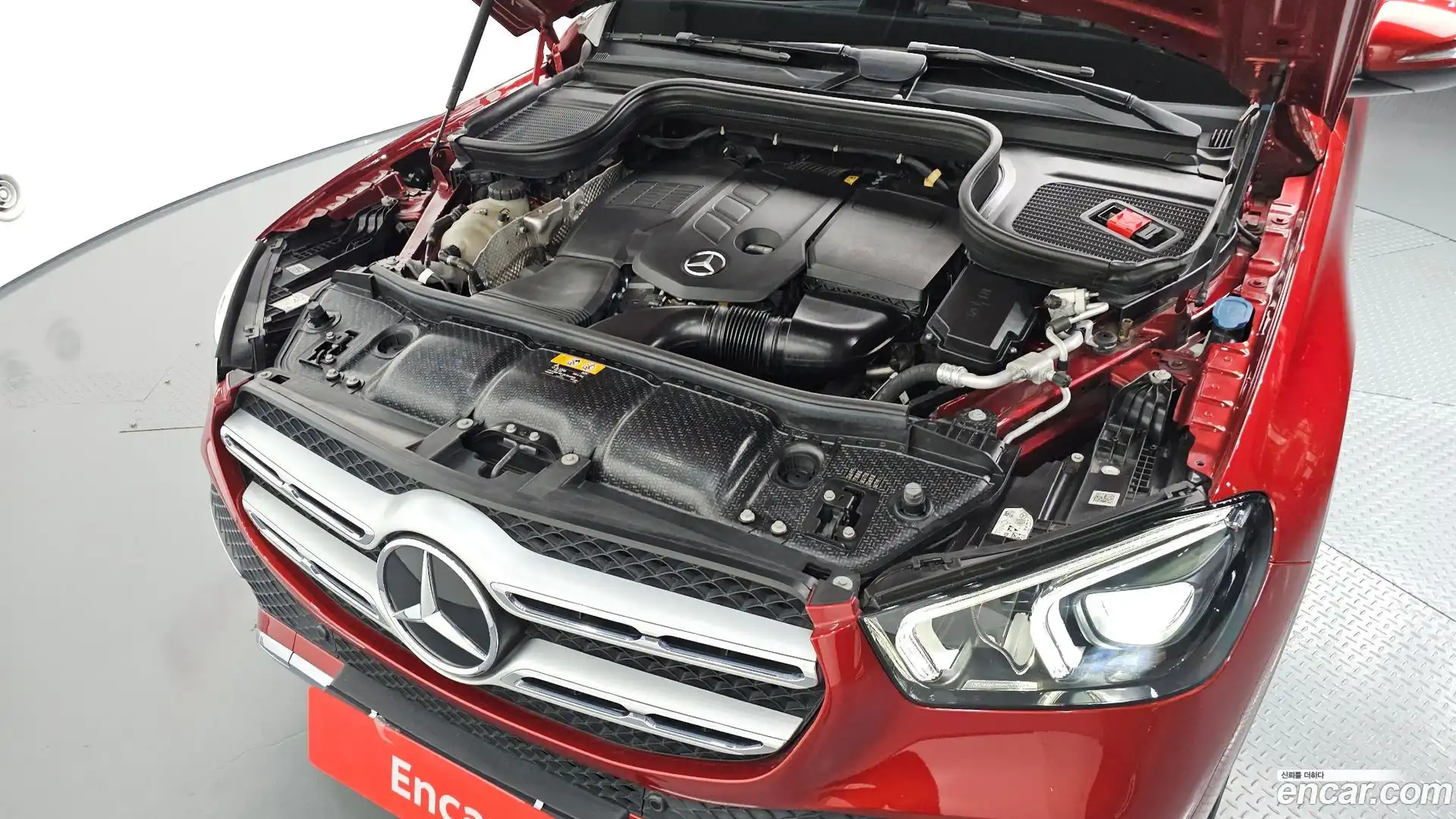 GLE-Class Mercedes-Benz 2019.8-OUTER-006