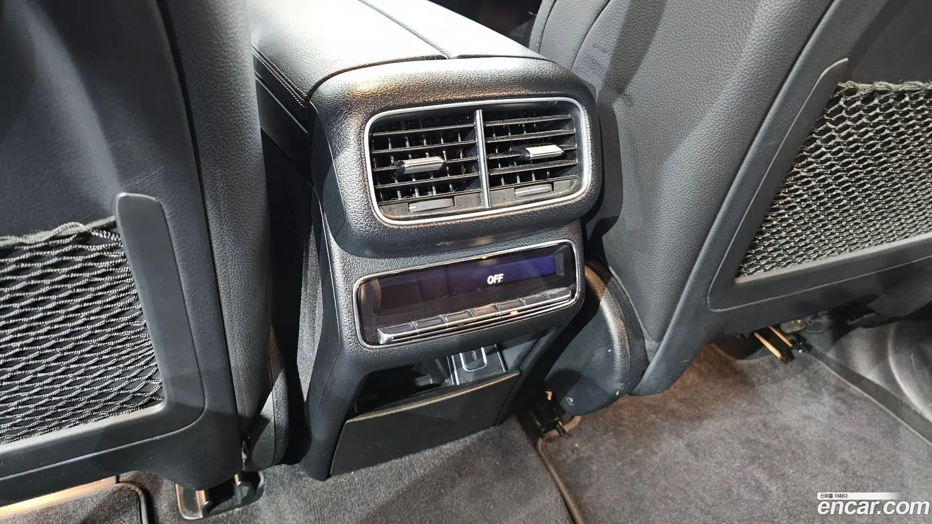 GLE-Class Mercedes-Benz 2019.8-OPTION-024