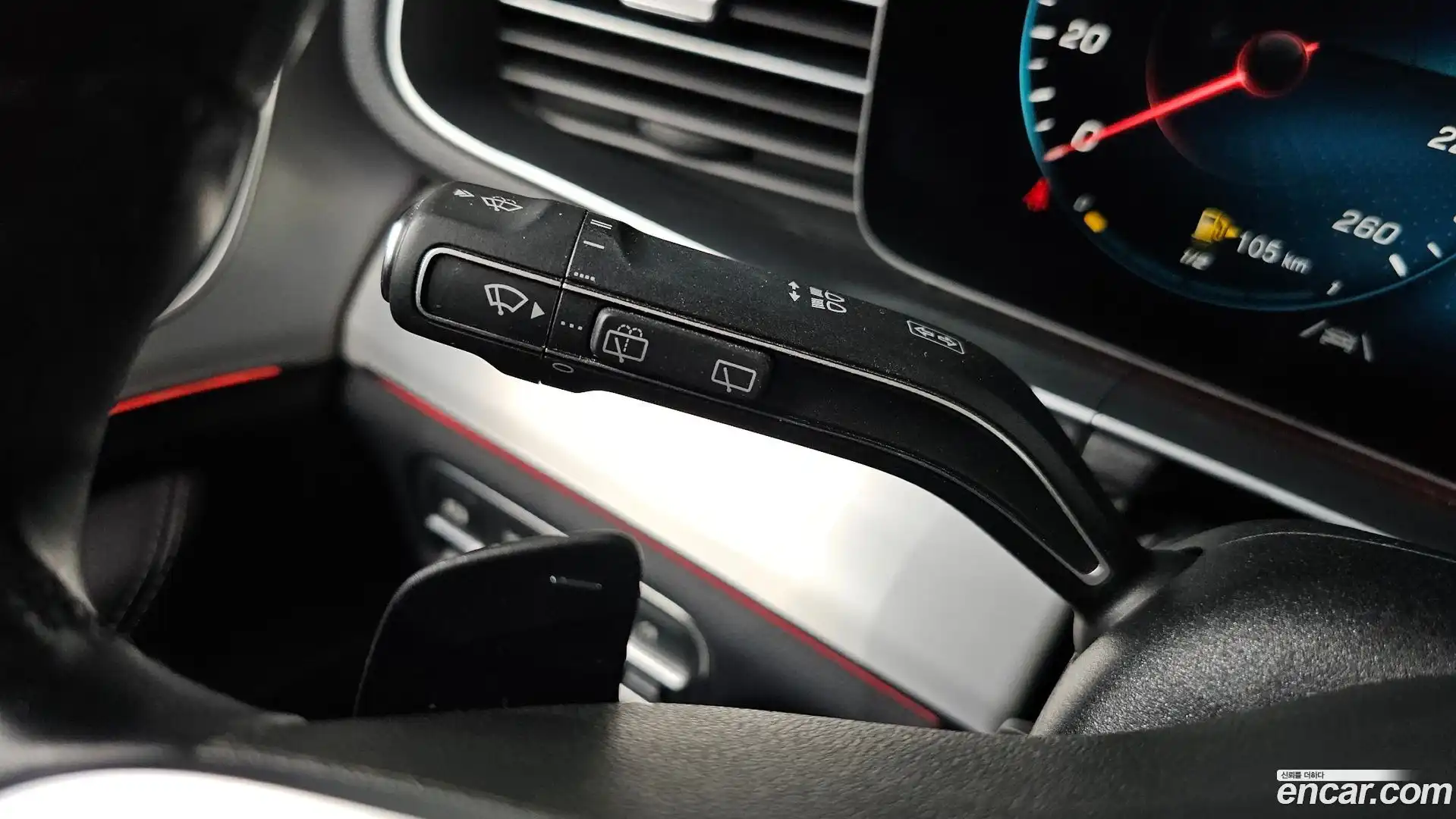GLE-Class Mercedes-Benz 2019.8-OPTION-041