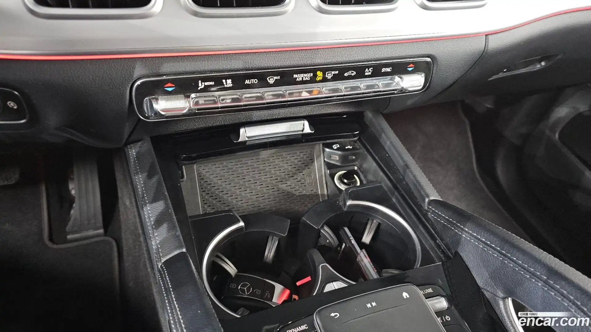 GLE-Class Mercedes-Benz 2019.8-OPTION-042
