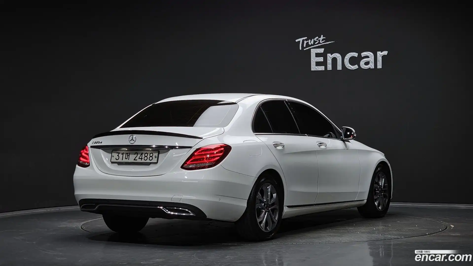 C-Class Mercedes-Benz 2017.7-OUTER-002