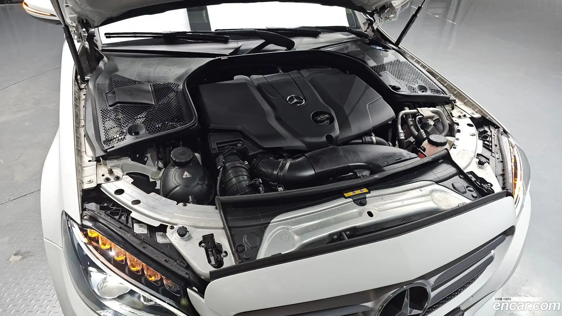 C-Class Mercedes-Benz 2017.7-OUTER-006