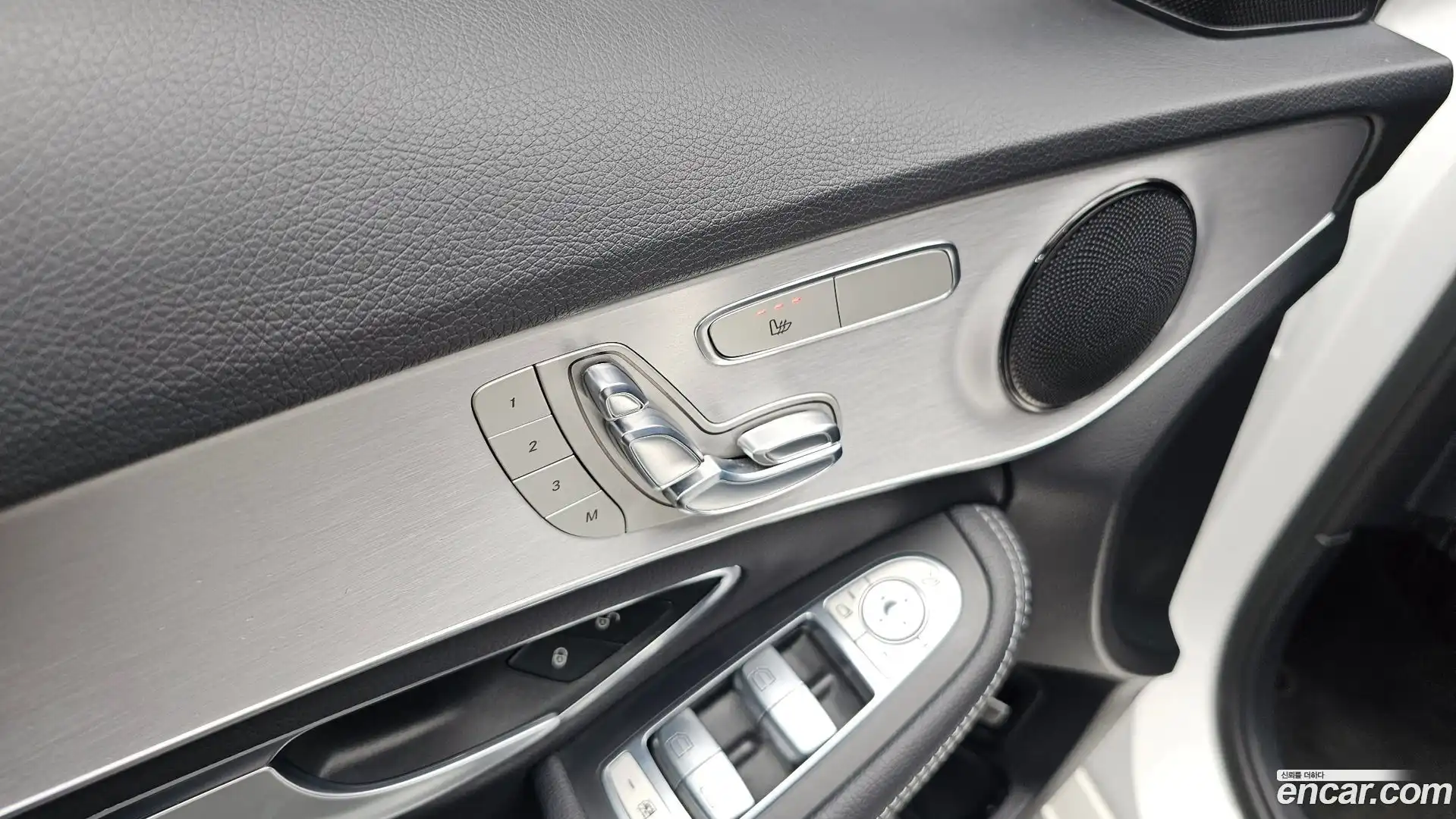 C-Class Mercedes-Benz 2017.7-OPTION-022