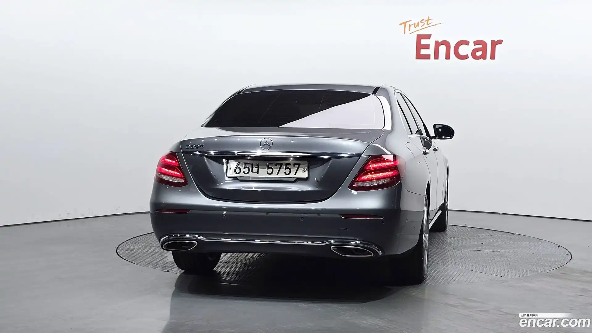 E-Class Mercedes-Benz 2018.3-OUTER-004