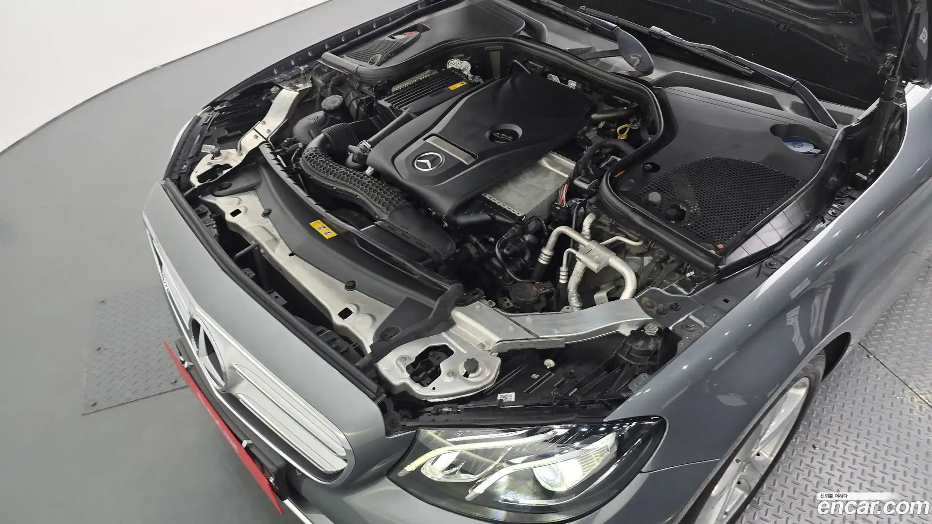 E-Class Mercedes-Benz 2018.3-OUTER-006