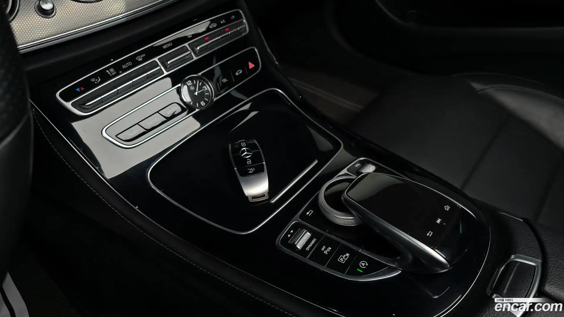 E-Class Mercedes-Benz 2018.3-OPTION-040
