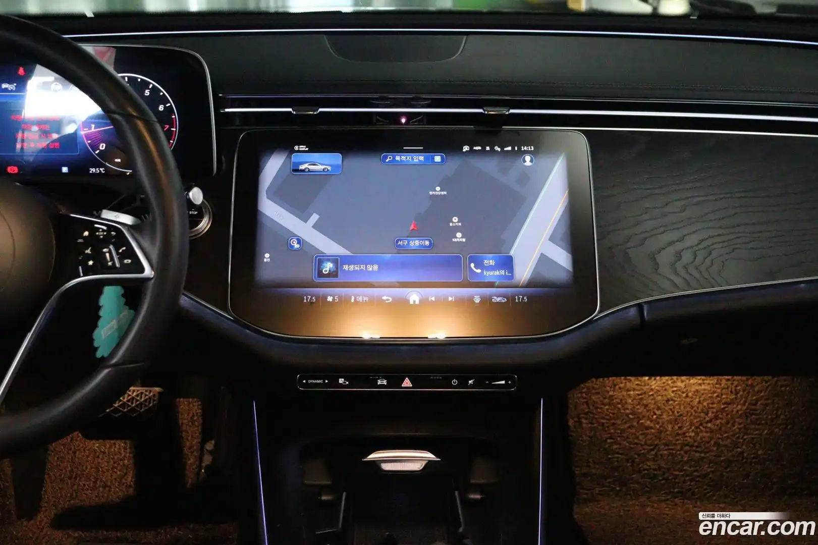 E-Class Mercedes-Benz 2024.4-OPTION-017