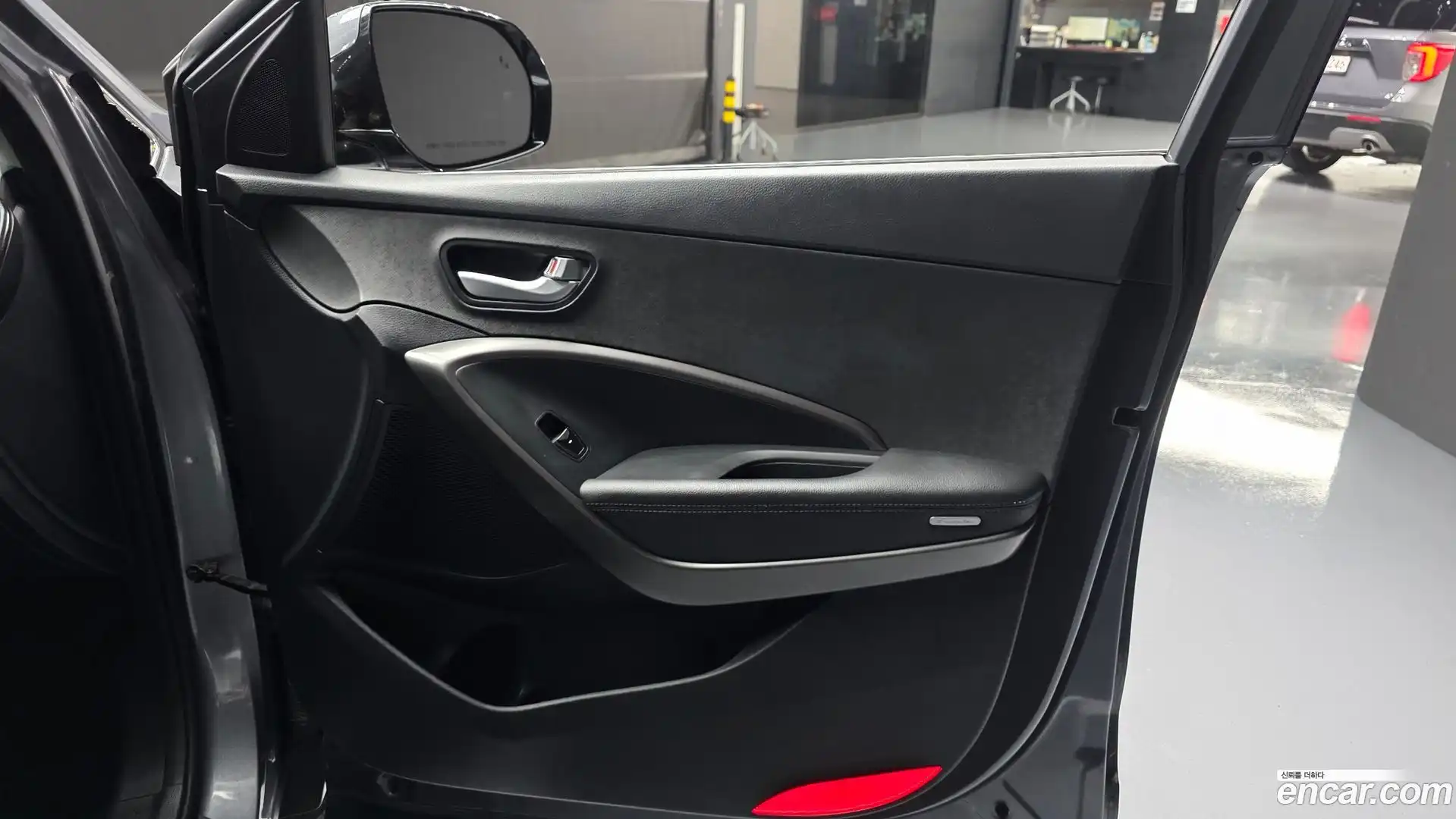 Santafe Hyundai 2017.4-INNER-035