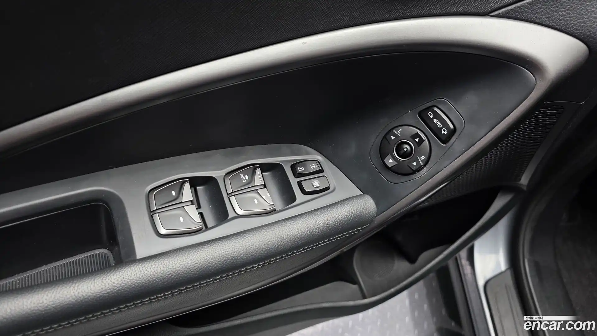 Santafe Hyundai 2017.4-OPTION-041